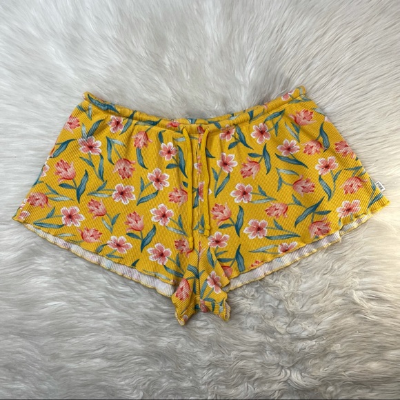 PINK Victoria's Secret Other - Victoria’s Secret PINK | Yellow Floral Sleep Short